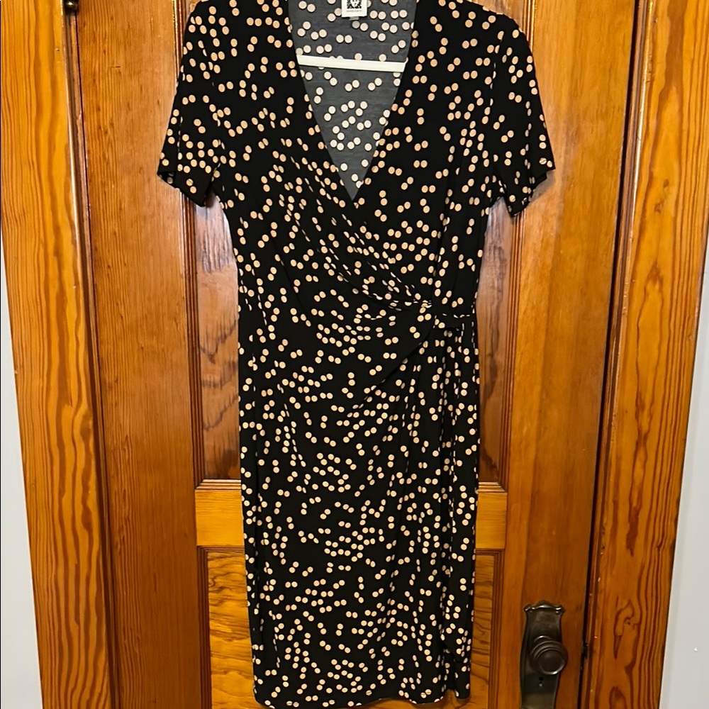 Anne Klein Black and Tan Faux Wrap Dress Size 8 Polka Dot Cute!